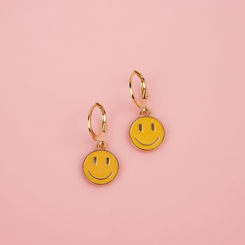 Gelbe Smiley kleine Ohrringe - handgefertigt