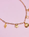 Be Lovely | Handgemaakte Beach Ketting met Gouden Bedels - Roestvrij Staal