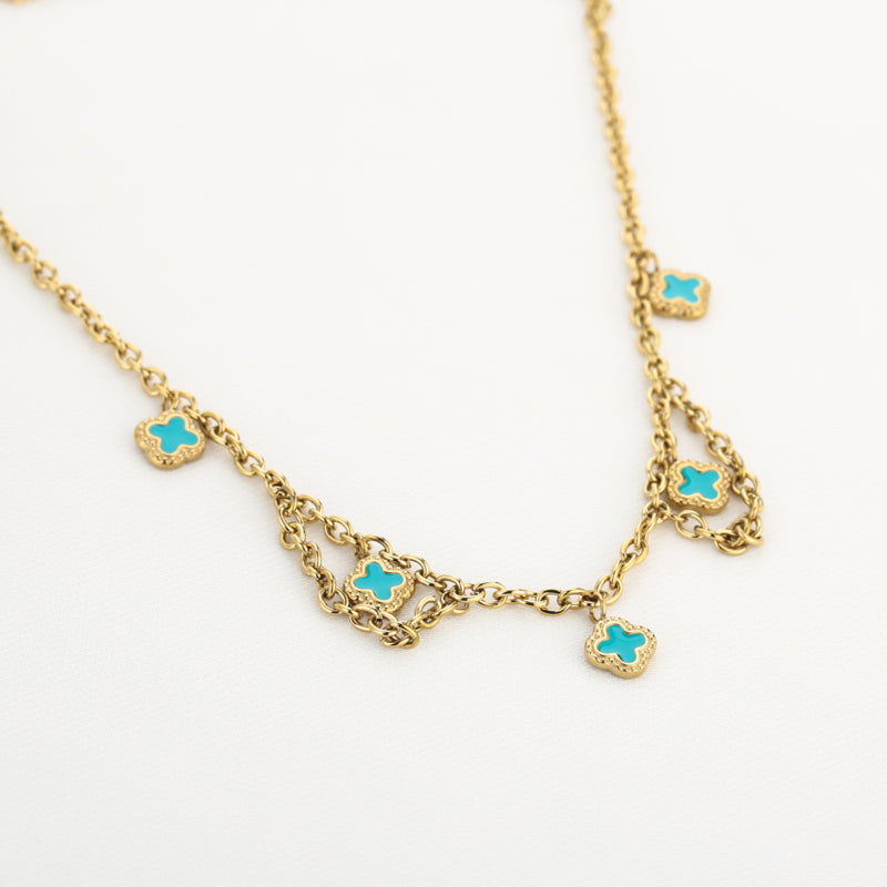 Be-Lovely | Schattige Gouden Stainless Steel Ketting met Turquoise Klavertjes Vier Bedels