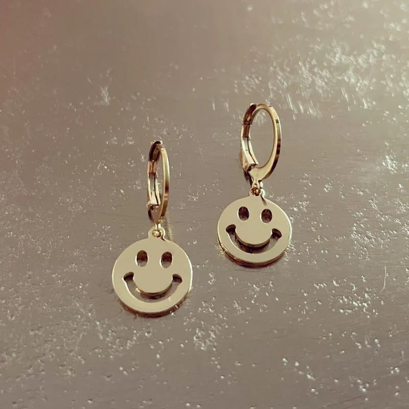 Be-Lovely | Prachtige 24k Vergulde Stainless Steel Oorringen met Gouden Smilies