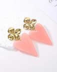 Bloemetjes oorstekers met roze hart