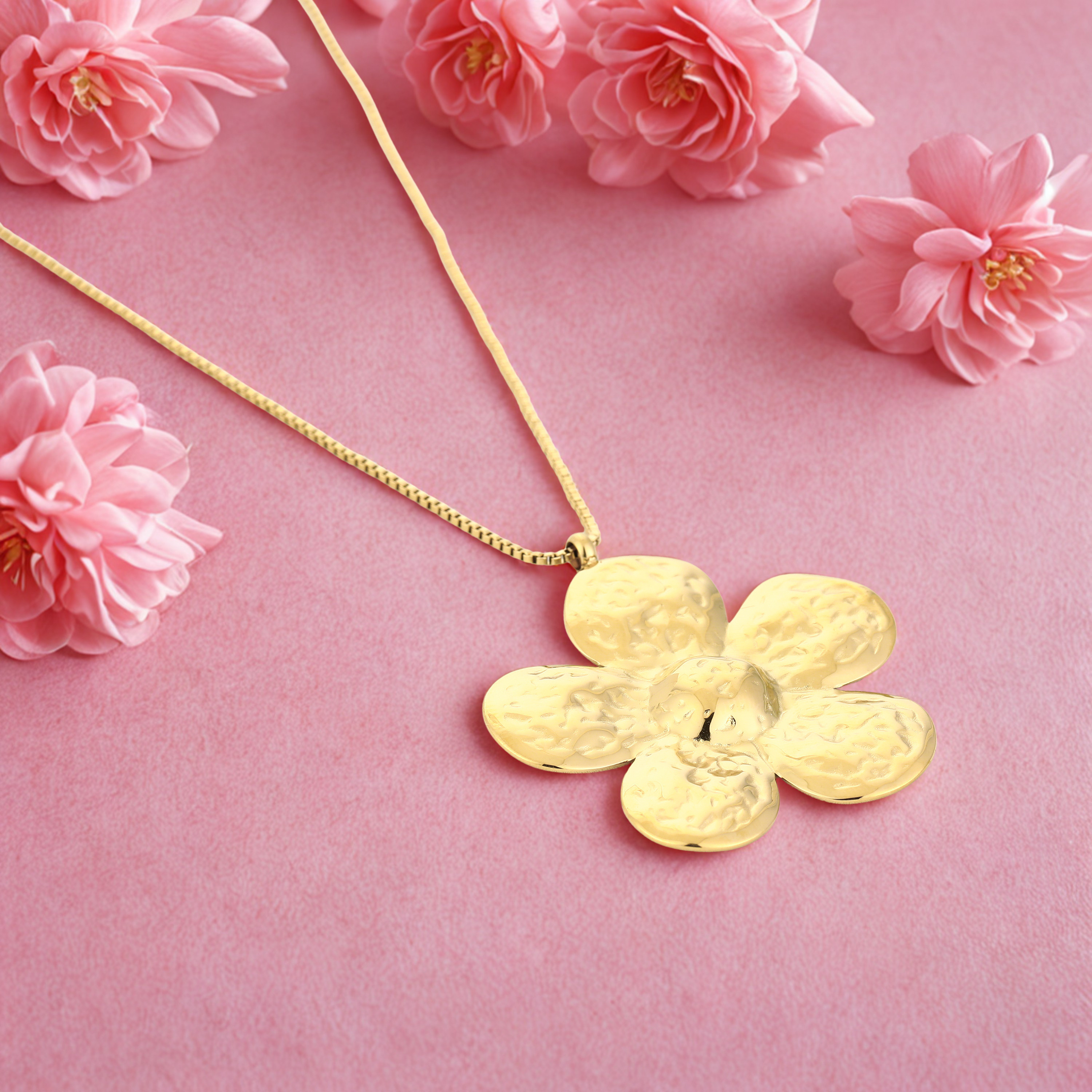 Ketting met bloem